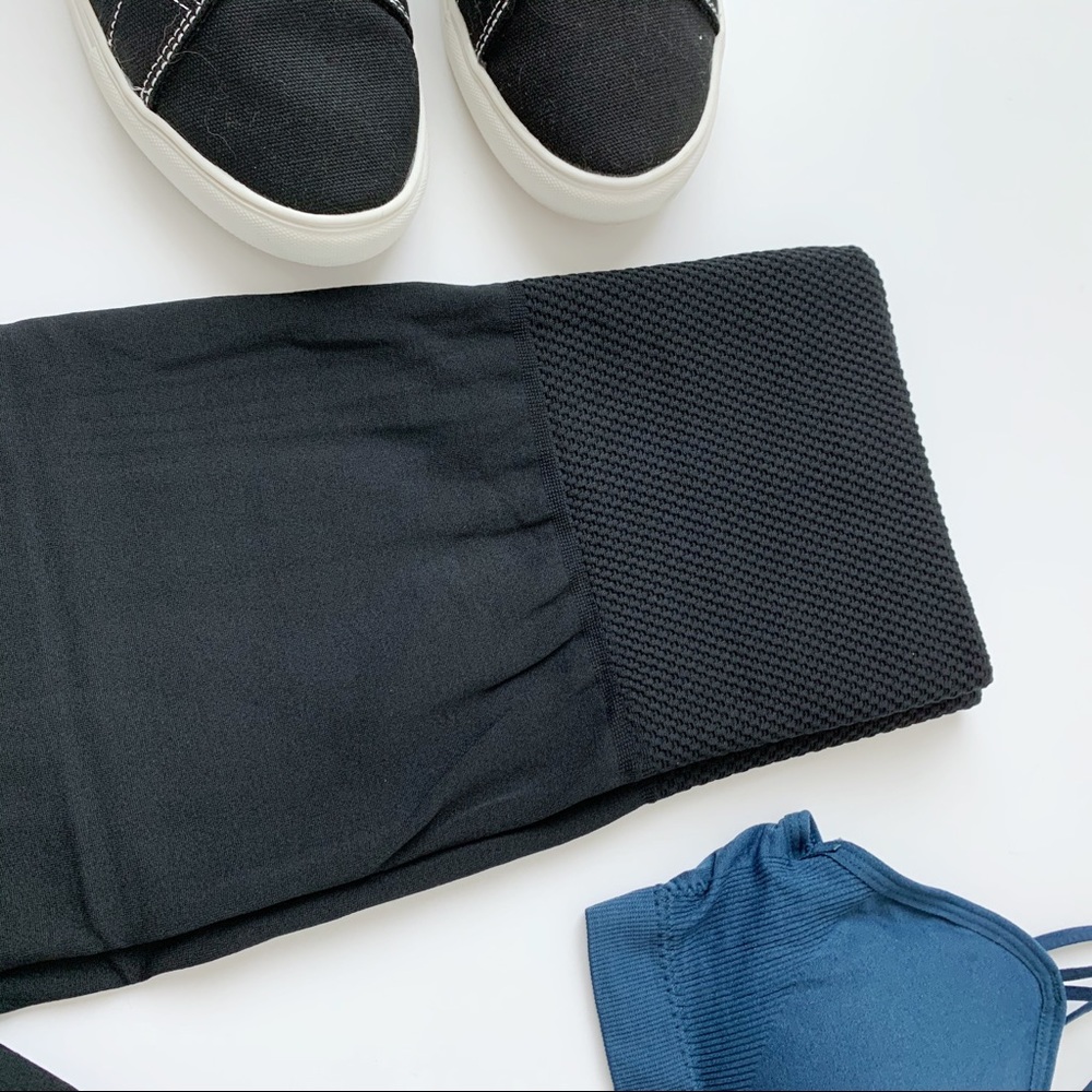 FLEECE HIGH WAIST LEGGING - Picture 5 of 7